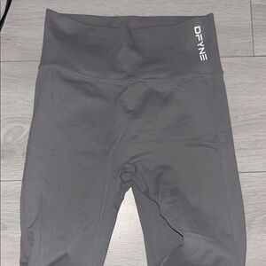 DFYNE dynamic leggings